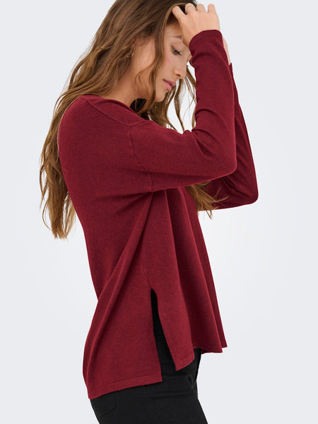 ONLY Oversized V-Neck Knit Top in Maroon