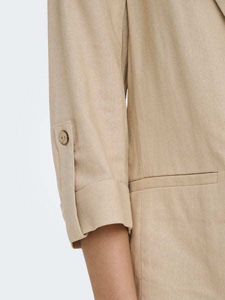 ONLY Linen Blend 3/4 Sleeve Blazer in Beige