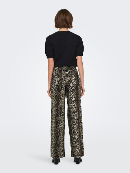 Only High Waisted Wide Leg Leopard Print Jeans in Black