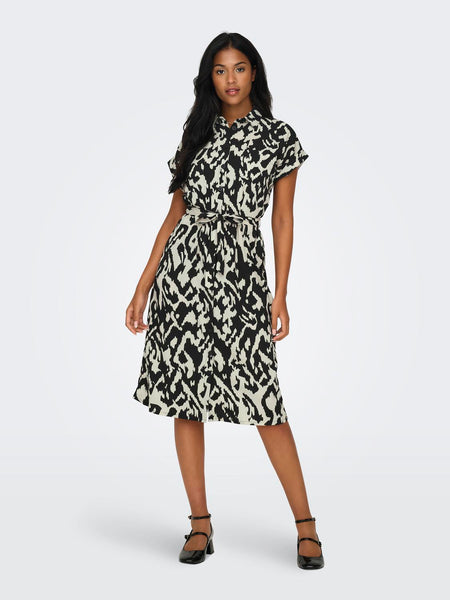 Only Patterned Short Sleeve Shirt Dress in Black