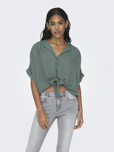 Only Short Sleeve Tie Shirt in Green