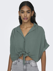 Only Short Sleeve Tie Shirt in Green