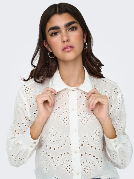 ONLY Broderie Anglaise Short Scallop Hem Shirt in White