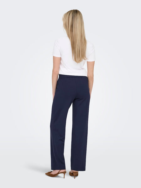 ONLY Embroidered Flower T-Shirt in White