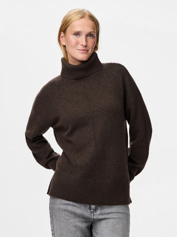 PIECES Knitted Roll Neck Jumper in Brown