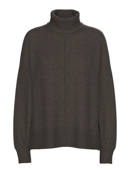 PIECES Knitted Roll Neck Jumper in Brown