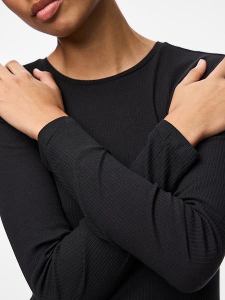 PIECES Long Sleeve Ribbed Top in Black