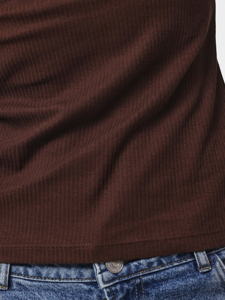 PIECES Long Sleeve Ribbed Top in Chocolate