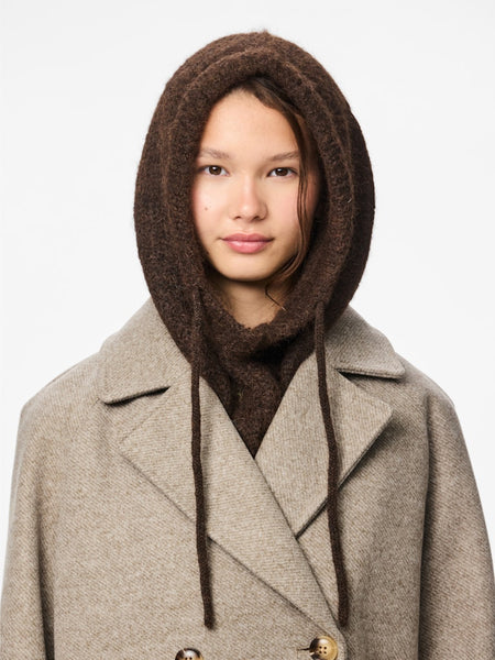 PIECES Knitted Balaclava in Brown
