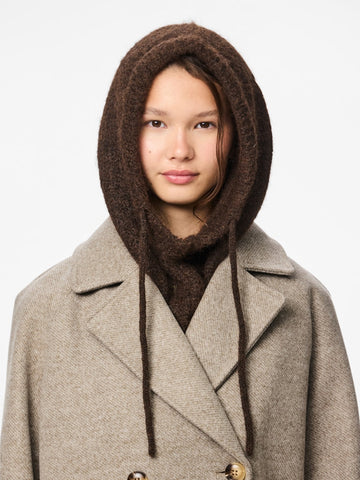 PIECES Knitted Balaclava in Brown