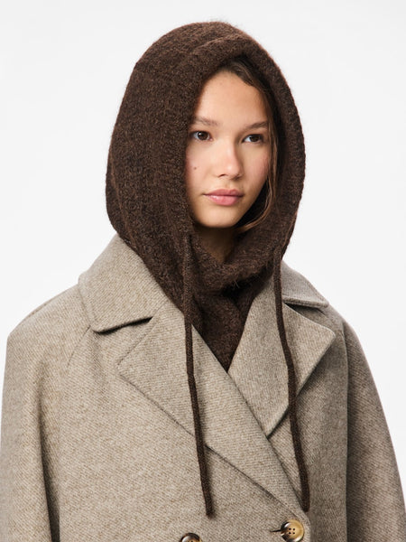 PIECES Knitted Balaclava in Brown