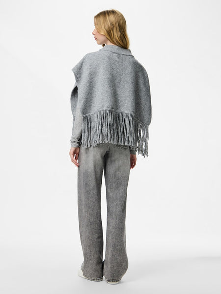 PIECES Knitted Tassel Poncho in Light Grey