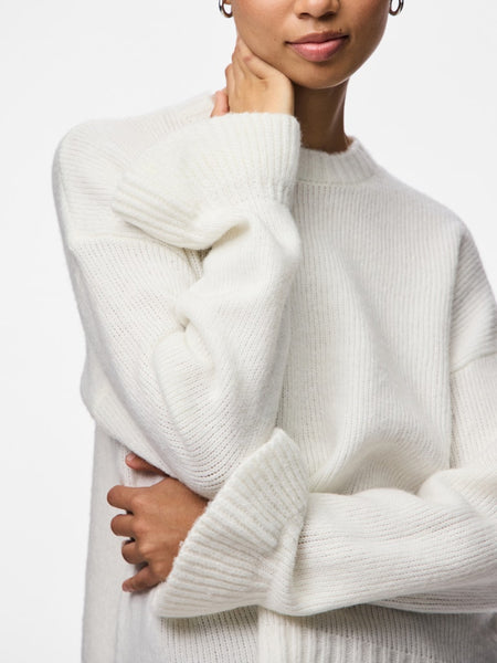 PIECES Frilled Cuff Knit Jumper in Cream