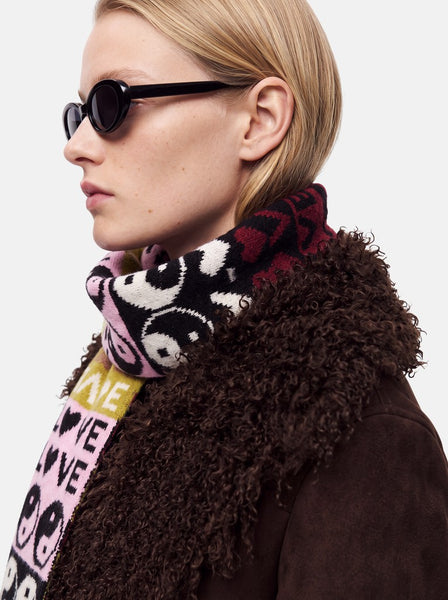 PIECES Printed Love Block Colour Scarf in Pink