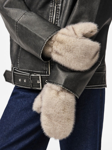 PIECES Faux Fur Mittens in Beige