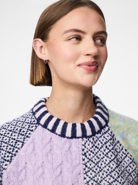 PIECES Patterned Block Colour Knit Jumper in Lilac