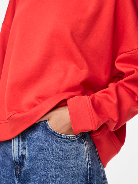 Pieces Round Neck Sweatshirt in Red