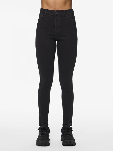 Pieces PCDANA High Waisted Skinny Jeans in Black