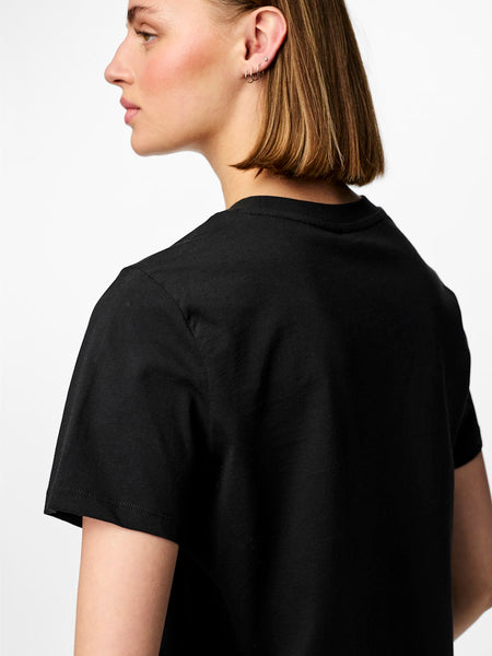 Pieces Plain T-Shirt in Black