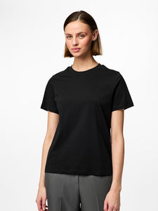 Pieces Plain T-Shirt in Black