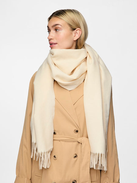PIECES Long Knit Scarf in Cream