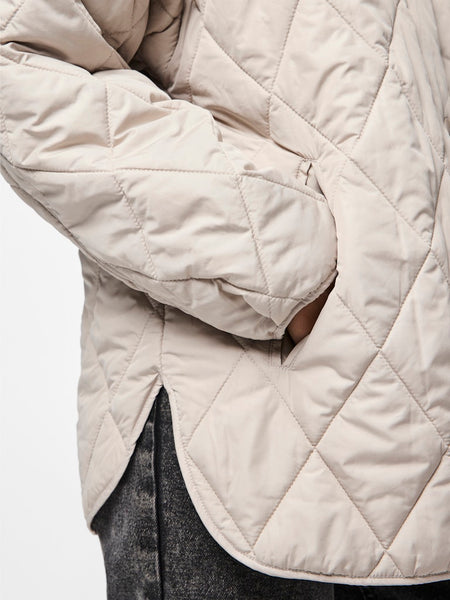 PIECES Oversized Quilted Jacket in Beige