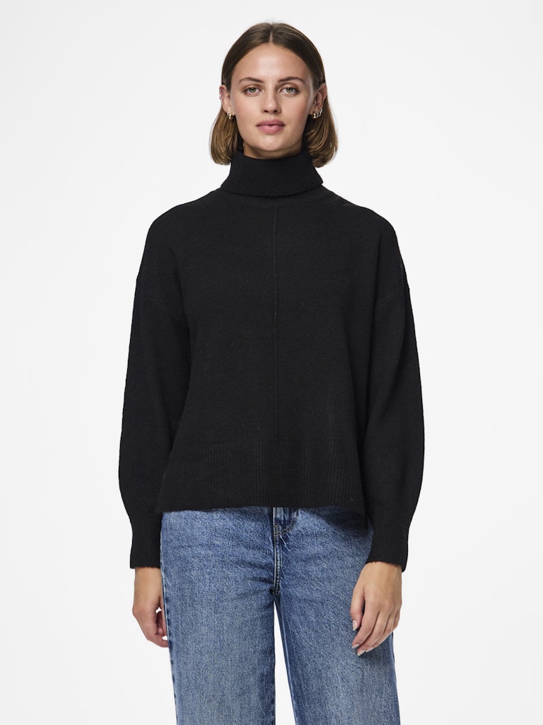 PIECES Knitted Roll Neck Jumper in Black
