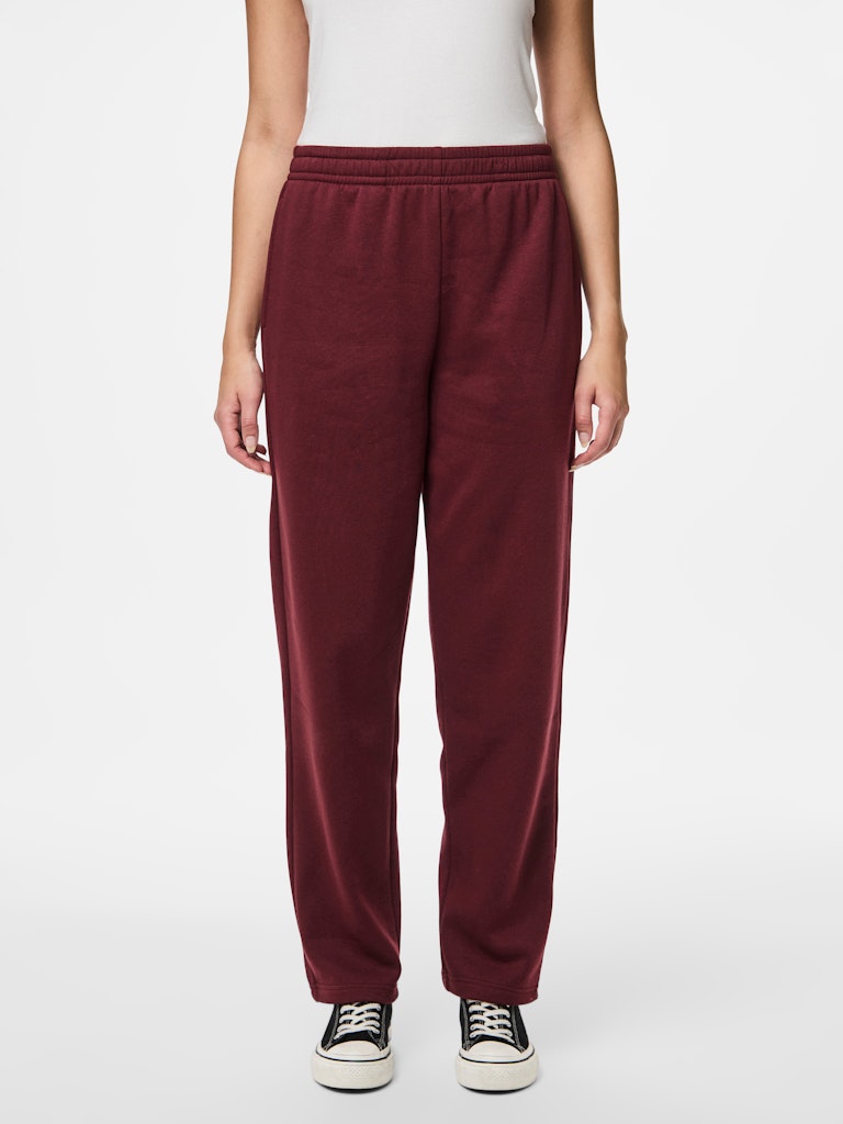 PIECES Straight Leg Joggers in Burgundy
