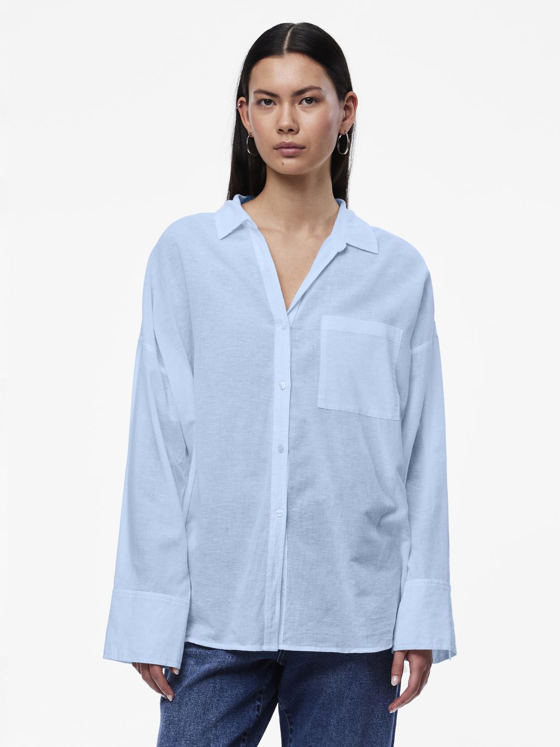 Pieces Oversized V-Neck Shirt in Blue