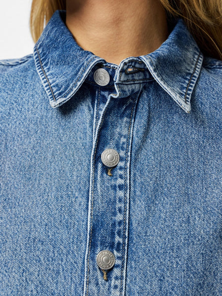 PIECES Short Sleeve Denim Shirt in Medium Blue