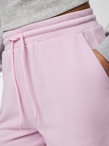 PIECES Sweat Shorts in Pink