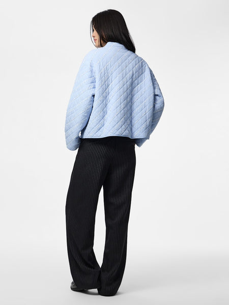 PIECES Floral Quilted Jacket in Blue