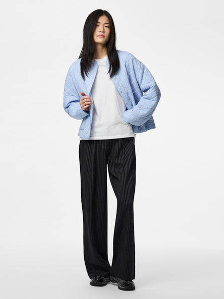 PIECES Floral Quilted Jacket in Blue