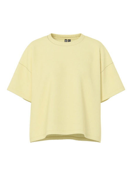 PIECES Short Sleeve Sweatshirt in Yellow