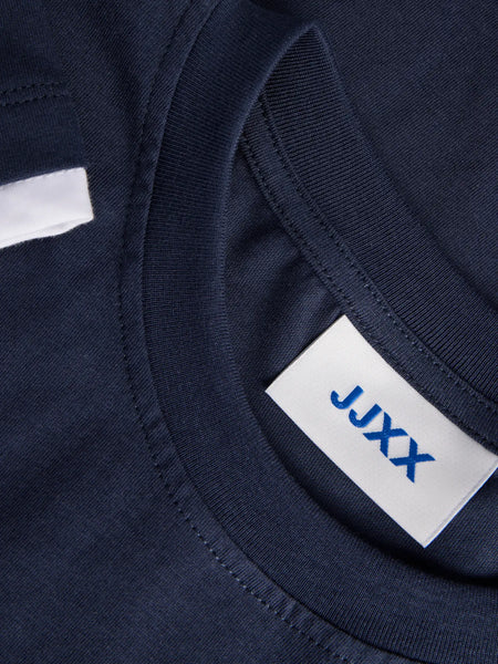 JJXX Cropped Contrast Edge T-Shirt in Navy