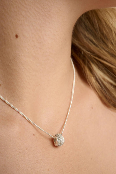TUTTI Glint Necklace