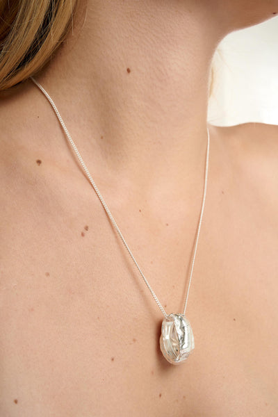 TUTTI Wax Necklace