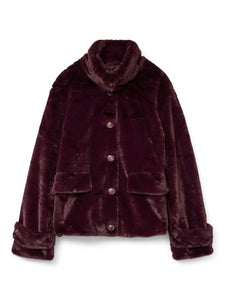 VERO MODA Short Faux Fur Jacket in Burgundy