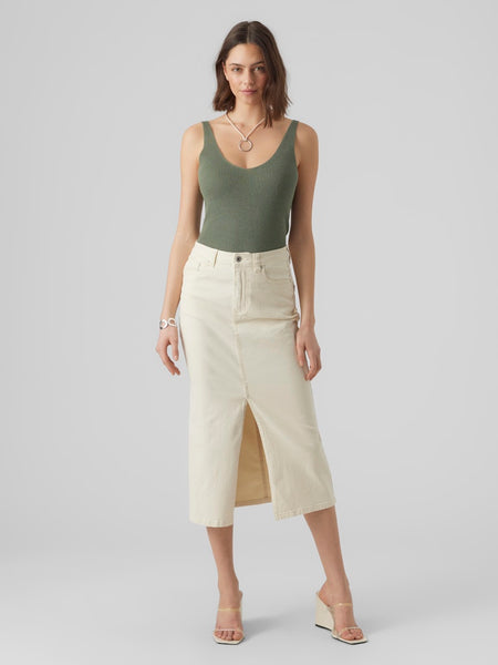 VERO MODA Sleeveless V-Neck Top in Green