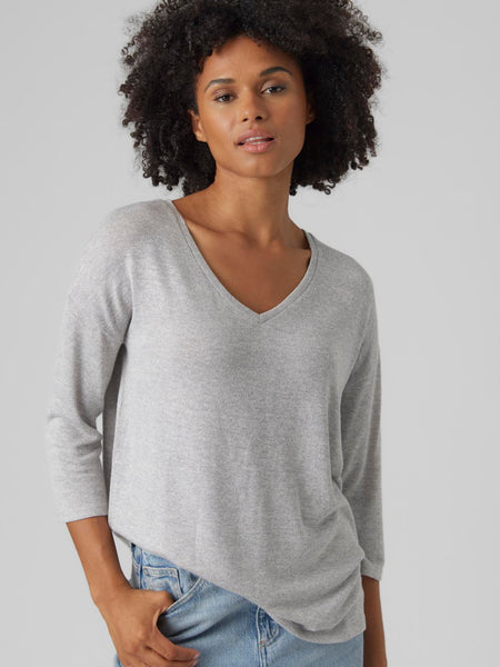 Vero Moda 3/4 Sleeve V-Neck Pullover in Light Grey