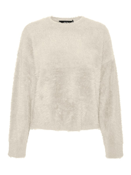 Vero Moda Boxy O-neck Knit Jumper in Cream