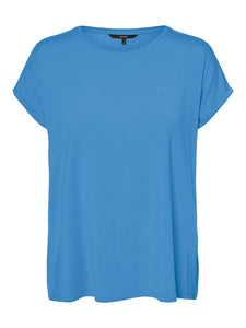 Vero Moda Plain T-Shirt in Blue