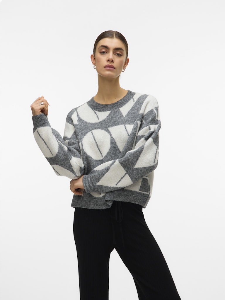 VERO MODA Knitted "Love" Jumper in Grey