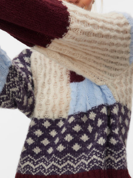 VERO MODA Block Patterned Knit Jumper in Blue