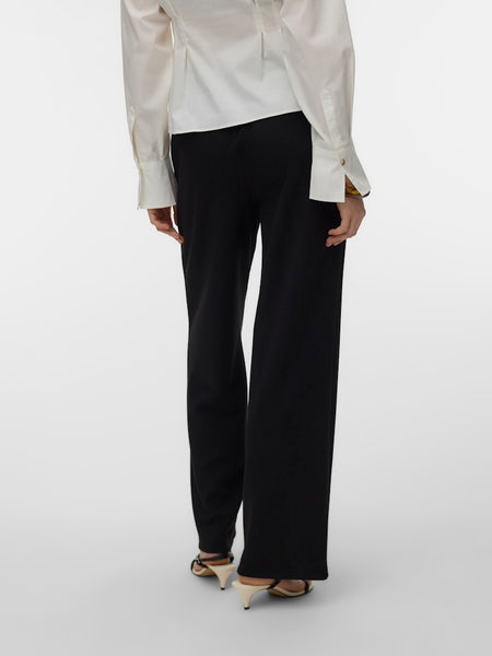 VERO MODA Straight Leg Joggers in Black