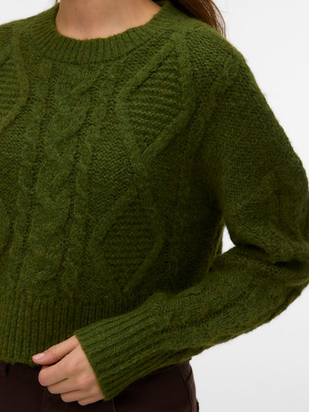VERO MODA Short Cable Knit Jumper in Green