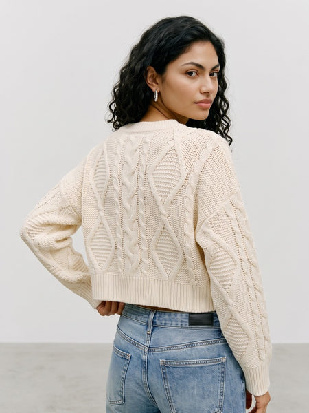 VERO MODA Short Cable Knit Jumper in Cream