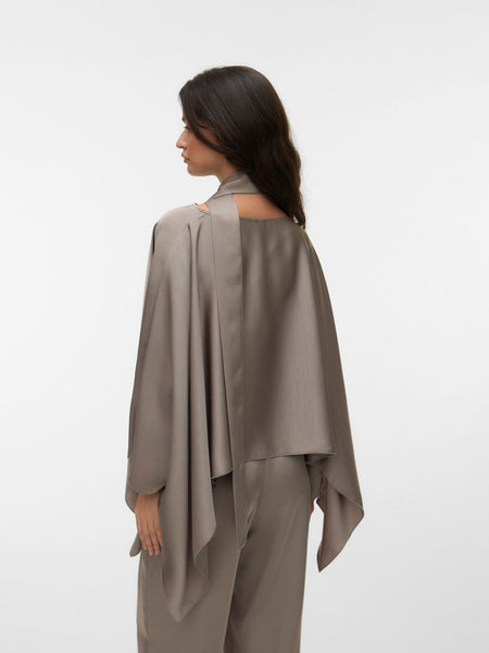 VERO MODA Satin Look Cape in Taupe
