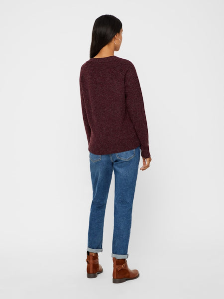 VERO MODA Knitted O-Neck Jumper in Burgundy