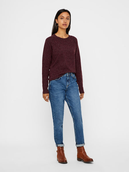 VERO MODA Knitted O-Neck Jumper in Burgundy